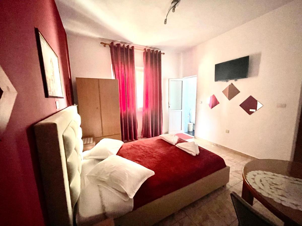 Apartament Oni's