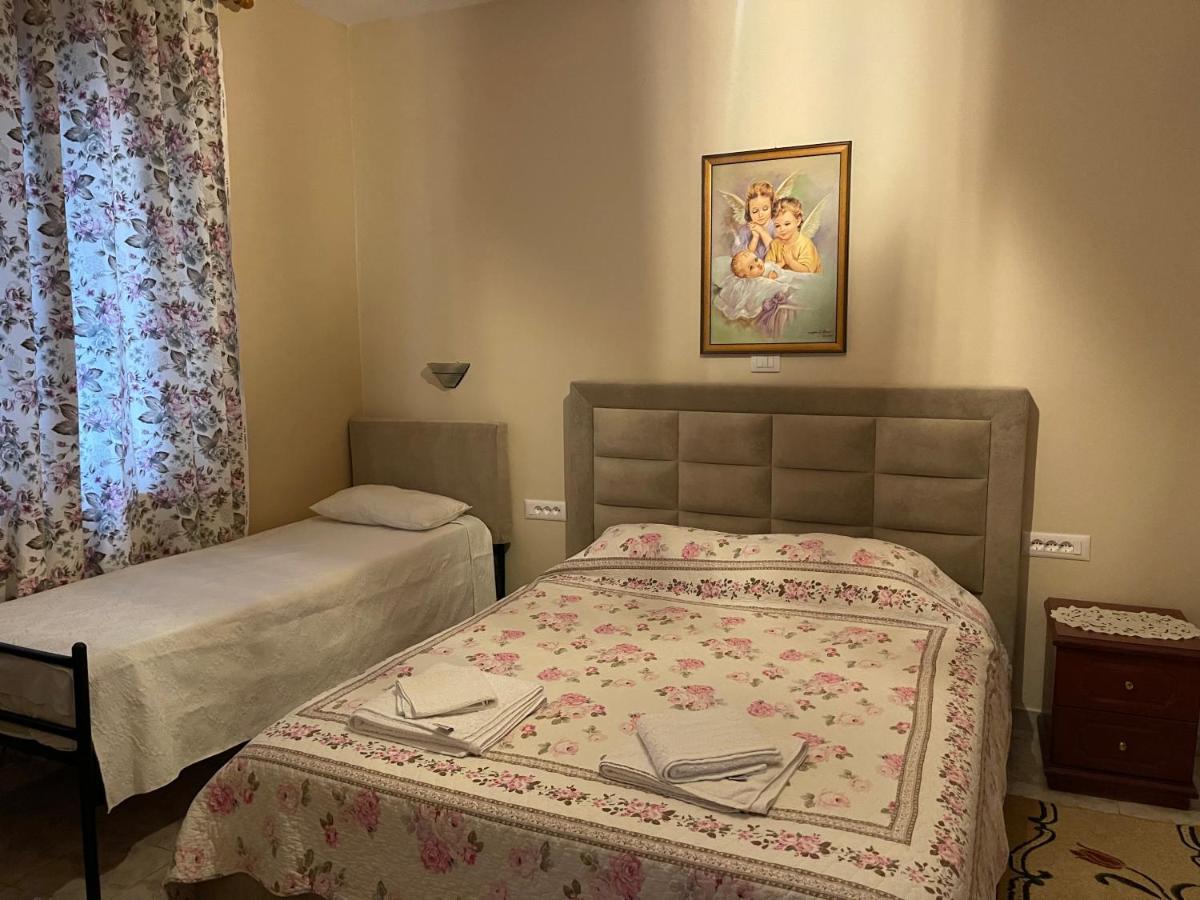 Apartament Oni's