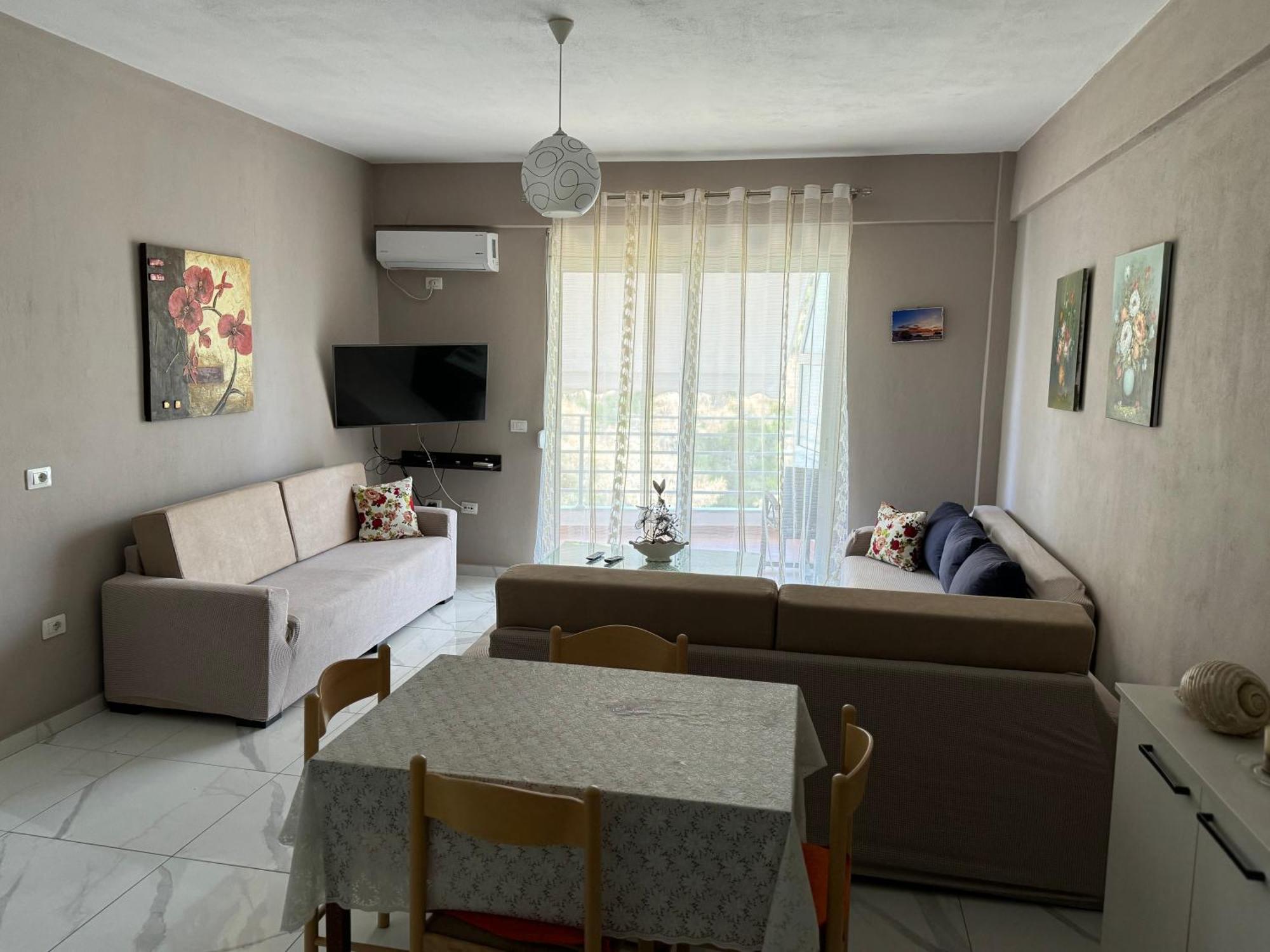 Oni's Apartament